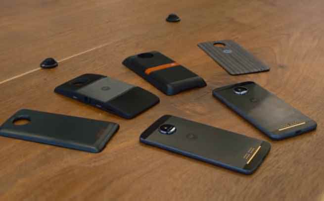 Moto Phones and Moto Mods